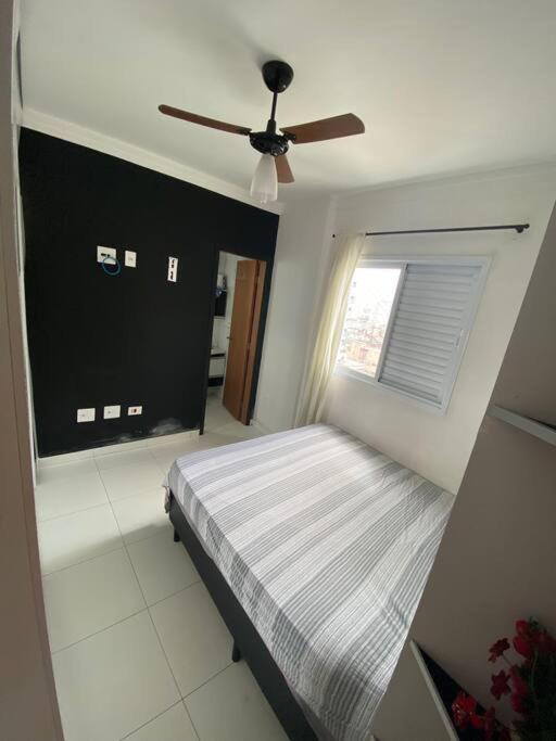 Apartamento 2 Dormitorios E Sacada Gourmet Frente Ao Mar ปรายากรันเด ภายนอก รูปภาพ